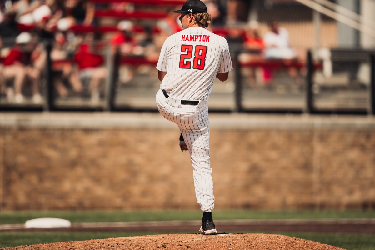 TTU_Baseball's tweet photo. Closing the book on @ChaseHampton7 

Final line: 6.0 IP, 6 H, 2 ER, 9K, 1 BB

Hampton sets a career-high of 9 strikeouts at Oklahoma State last weekend, and tosses 9 again today 😤 https://t.co/0DtAAIBuki