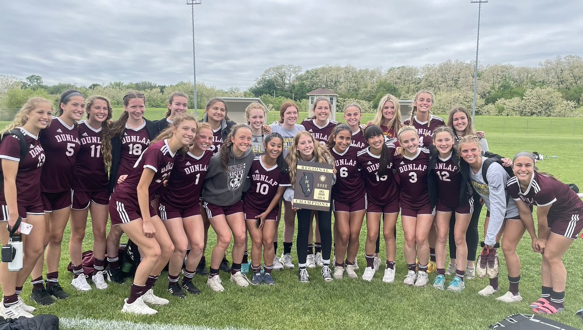DunlapAthletics's tweet photo. After an hour weather delay, these ladies are Regional Champs!! 🦅⚽️🏆Roll Eags!! #teamdunlap #eaglepride https://t.co/7YT0JiMKa3