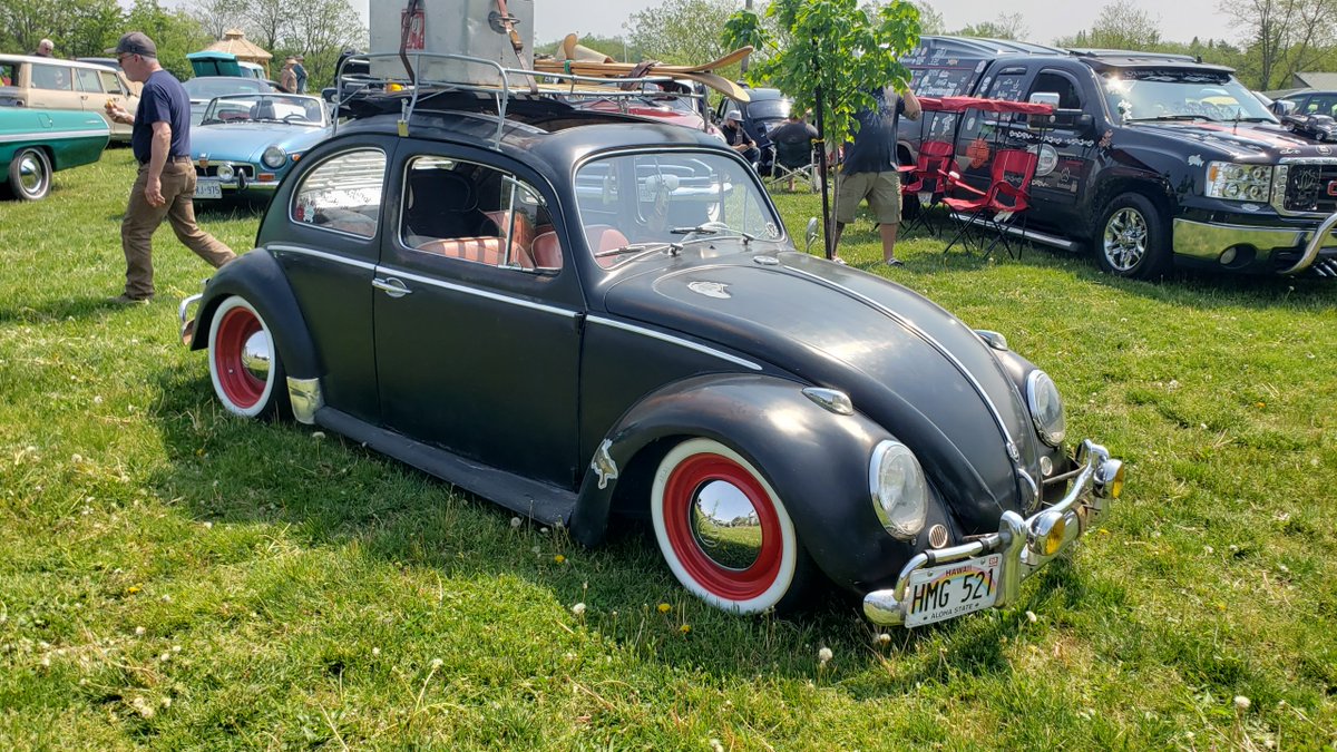 kwbugclub's tweet photo. Some of the members of the K-W &amp; Area Bug Club attended the Stamford Centre Volunteer Firemen’s Association Car Show in support of Project SHARE of Niagara Falls.  We met up with some of our friends from Flat 4 Cruisers of Niagara.  Good seeing everyone with their cars out again. https://t.co/r5hIHARVc9
