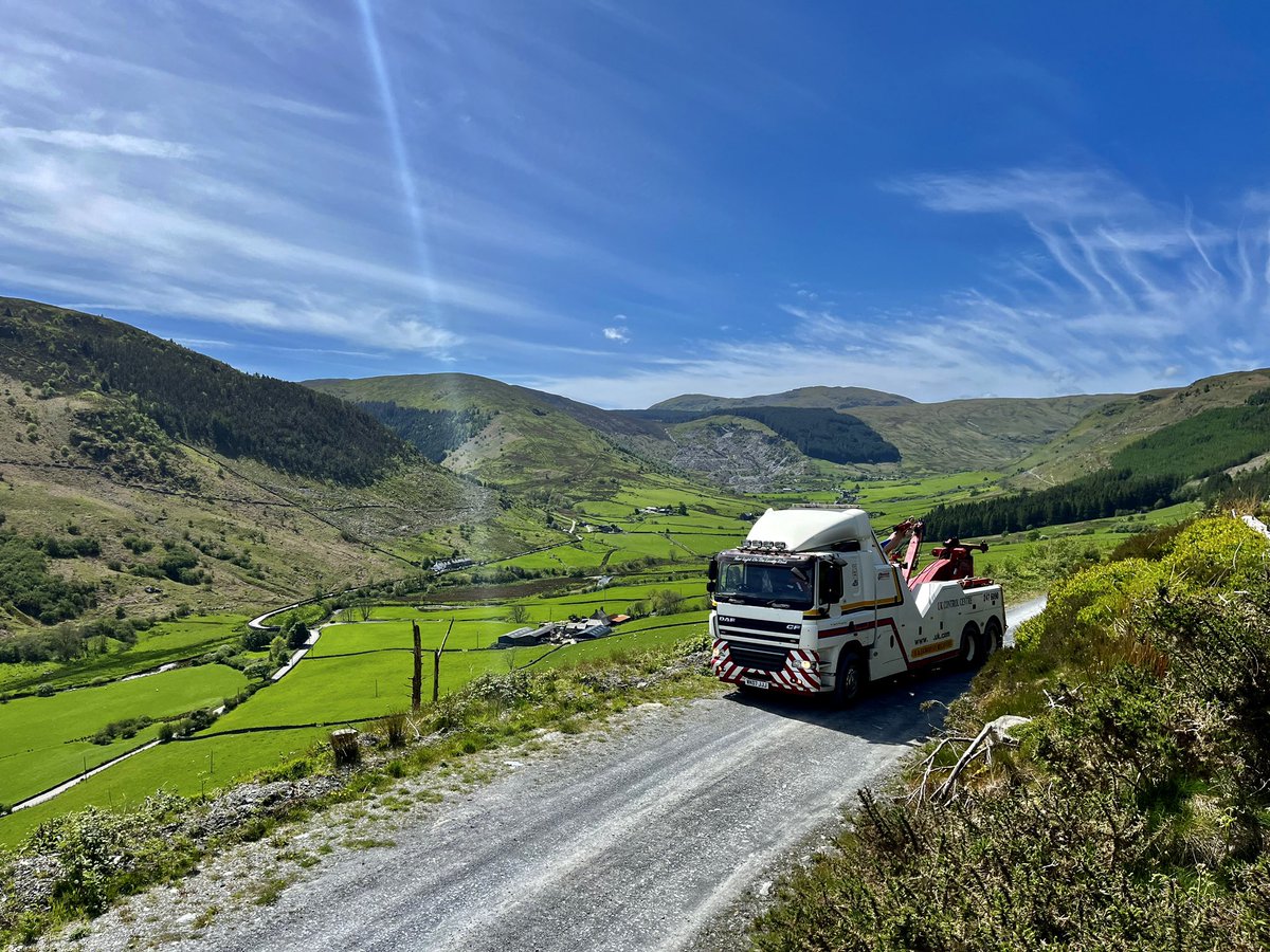 TobyLerone tweet media