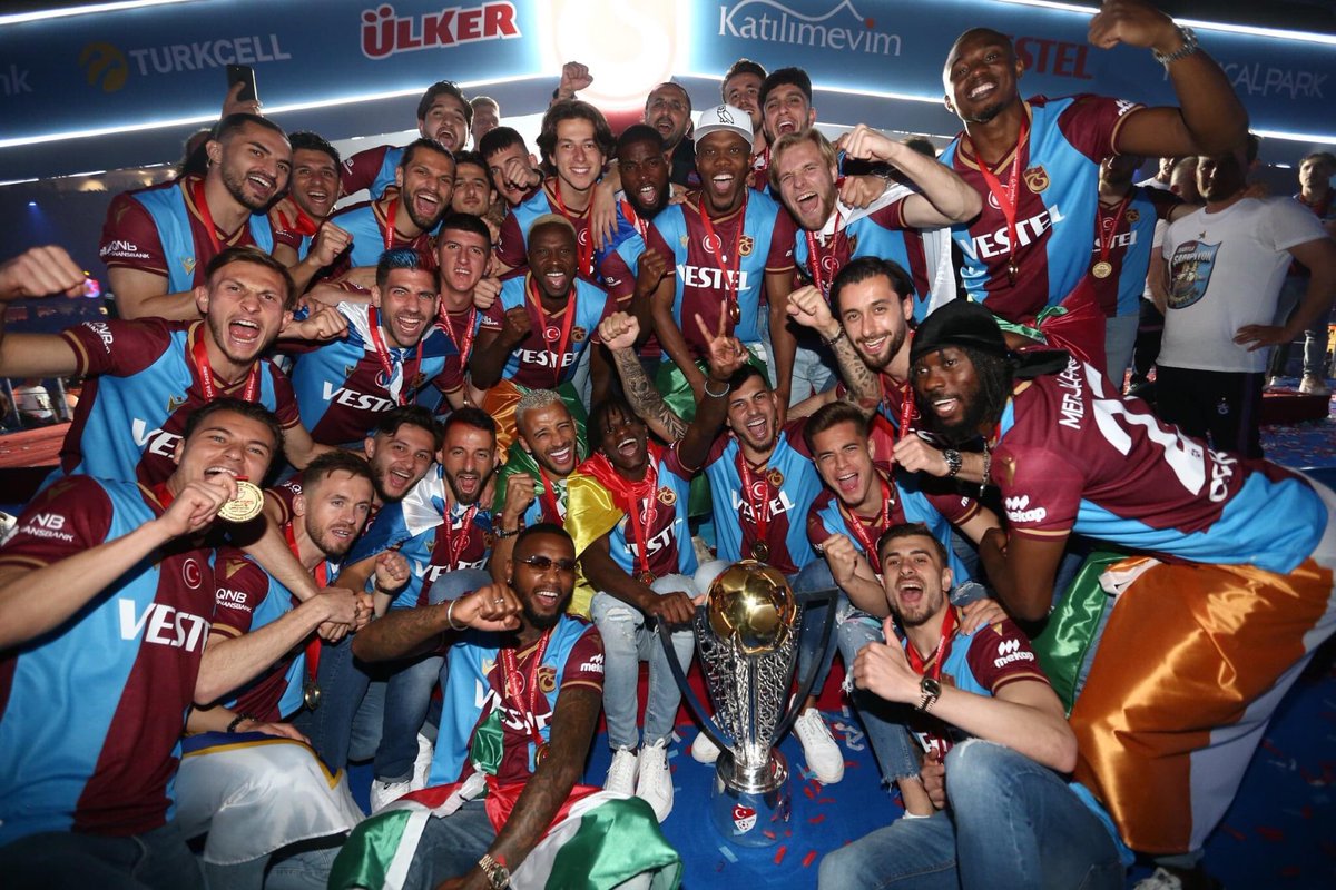 🔴🔵 ŞAMPİYONUN MAÇI VARRR! 📣

#İnadıylaŞampiyon #Trabzonspor