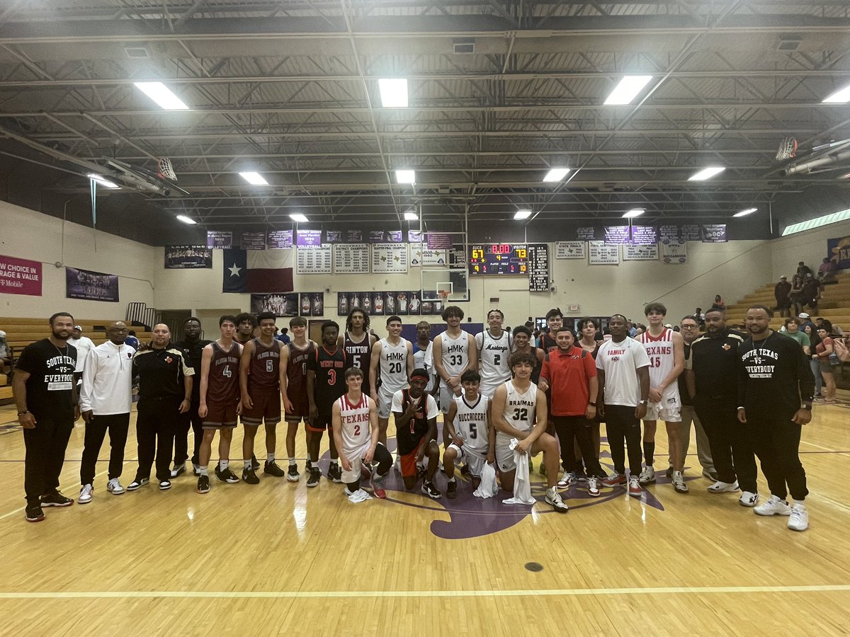 cbcatx1's tweet photo. East &amp; West big school all-stars. Great game all around. West with the win. Congratulations gentlemen! https://t.co/y0AFXgcafD