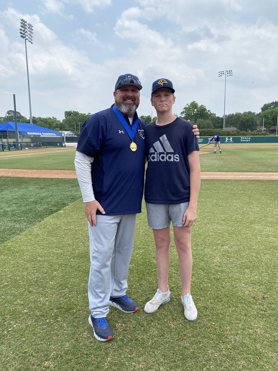 Congrats Dad on a incredible season and winning state! <a href="/JimmyV29/">JAMES VILADE / Jimmy V</a> <a href="/PCAAthletics/">PCAAthletics</a>