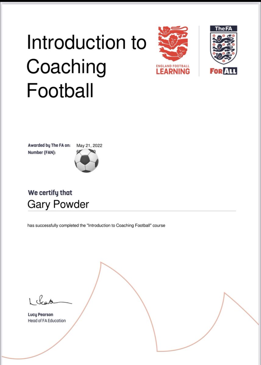 Ridgeway_fc's tweet photo. Congratulations to coach Gary for completing his ITCF course ✅ #Ridgeway #RidgewayRovers #RidgewayRoversFC @essexcountyfa @englandfootball #ITCF #Grassroots #Grassrootsfootball #Coaching https://t.co/QTNU8WtG62
