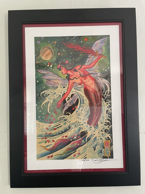 My bf&rsquo;s gift theme this week was fairies with big titties 🧚&zwj;♂️ https://t.co/C6uYca28us