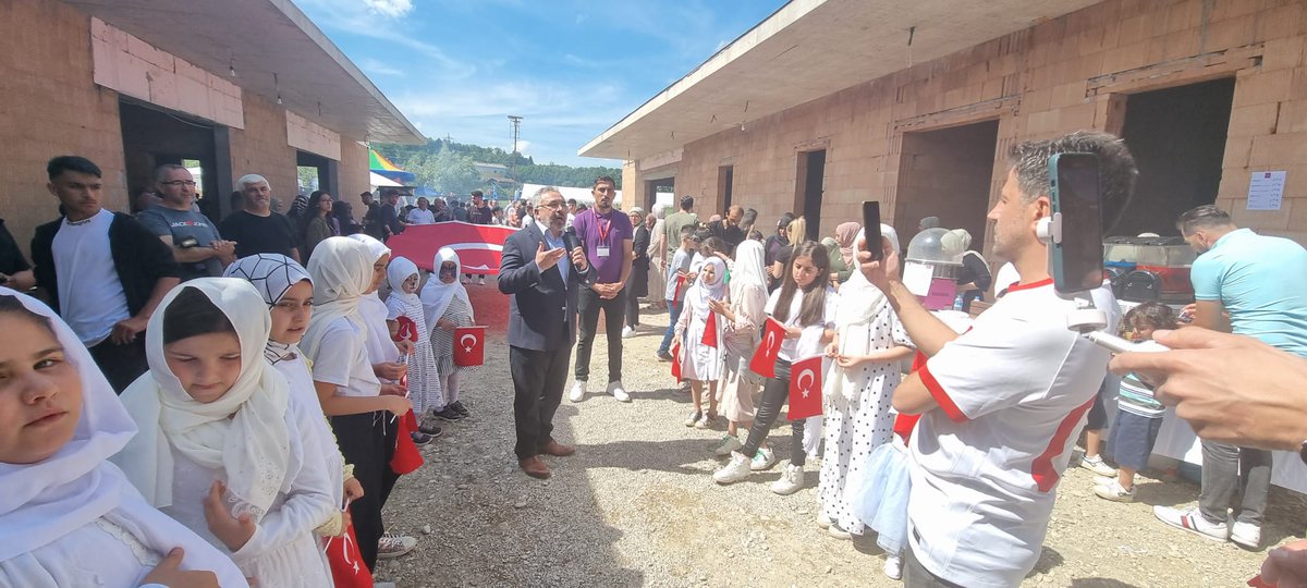 UID Linz tweet media