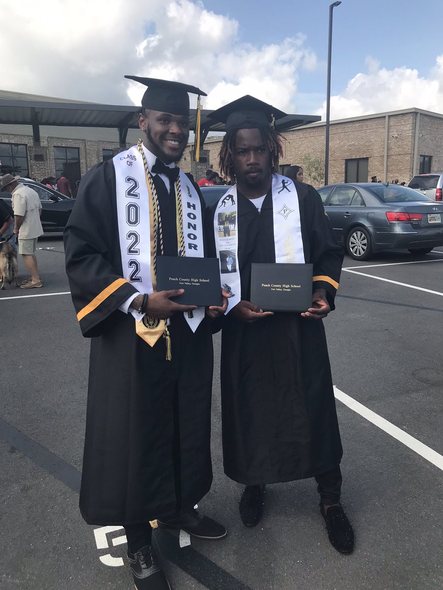 JaylenCovingto3's tweet photo. Congratulations https://t.co/lbr07fPxqM