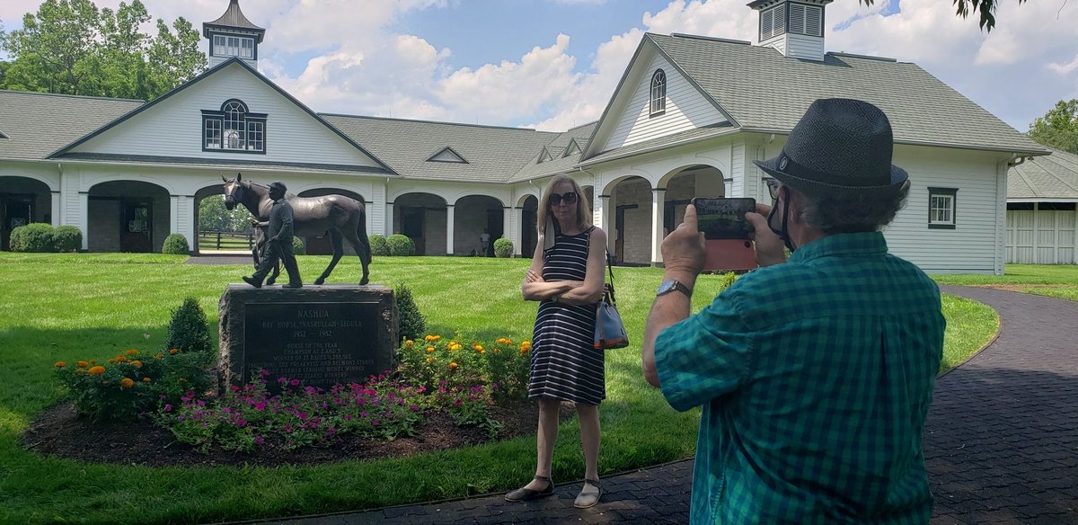skipaway2000's tweet photo. #saturdaymemory
Mom & Dad @spendthriftfarm July 2020 https://t.co/8LWzFILX5R