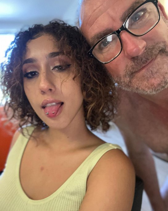 Always so much fun with Kira Perez #kiraperez https://t.co/Sht1nv9p9j<a href="/tag/kiraperez"class="tags">#kiraperez</a>