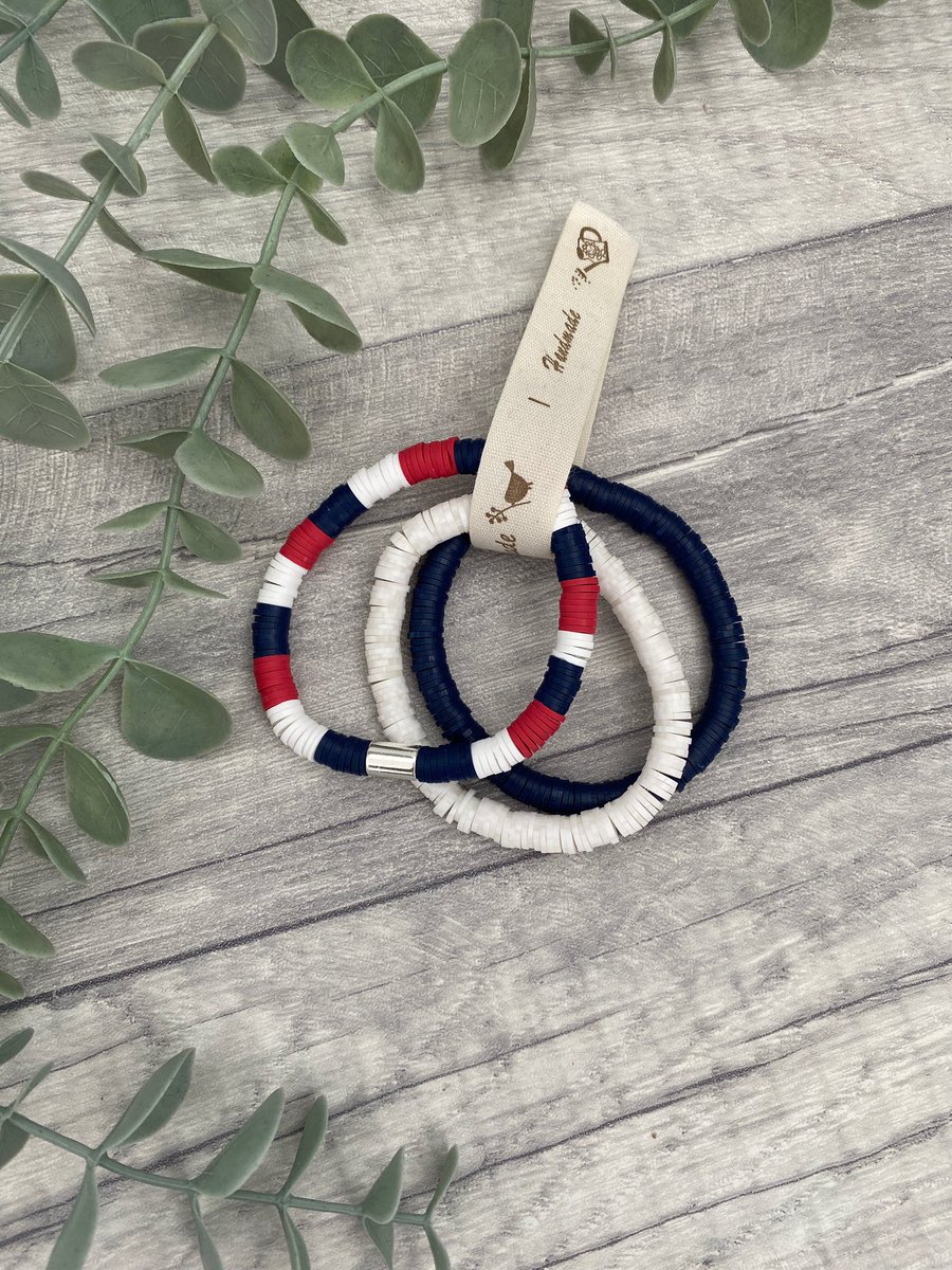 Etsy.com/shop/ollobeads #jubilee #JubileeCelebration #jubileebracelets #redwhiteblue #heishibeads #rosewoodbeads #celebrations #new #handmade #unique #freedelivery