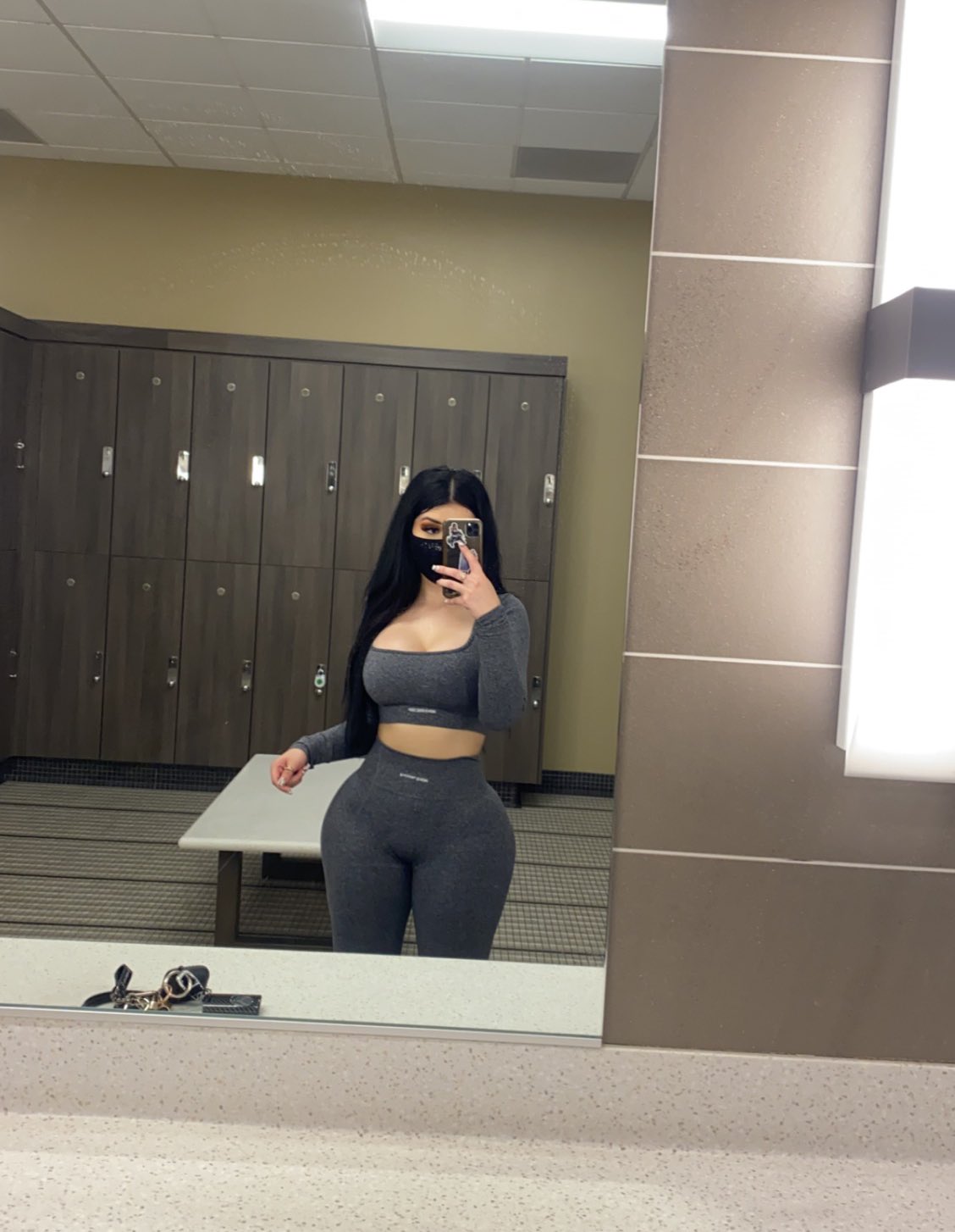 Lilianaheartsss on Twitter: "🧘🏻‍♀️ https://t.co/09zcwRTvHG" / Twitter