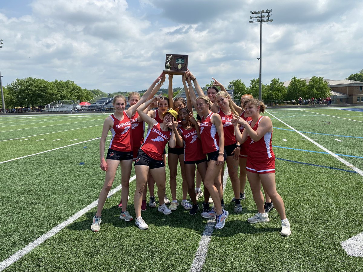 CoachPCotter's tweet photo. BACK TO BACK GIRLS D3 DISTRICT CHAMPIONS!!!!!!
An amazing day by the @FHSTrackCity Girls and Boys!!! 
-11 Individual and Relay District Champions
-21 Individual Regional Qualifiers
-4 Regional Qualifying Relay Teams
And One more time… 
GIRLS DISTRICT CHAMPIONS!!! https://t.co/xKLSVBjRvb