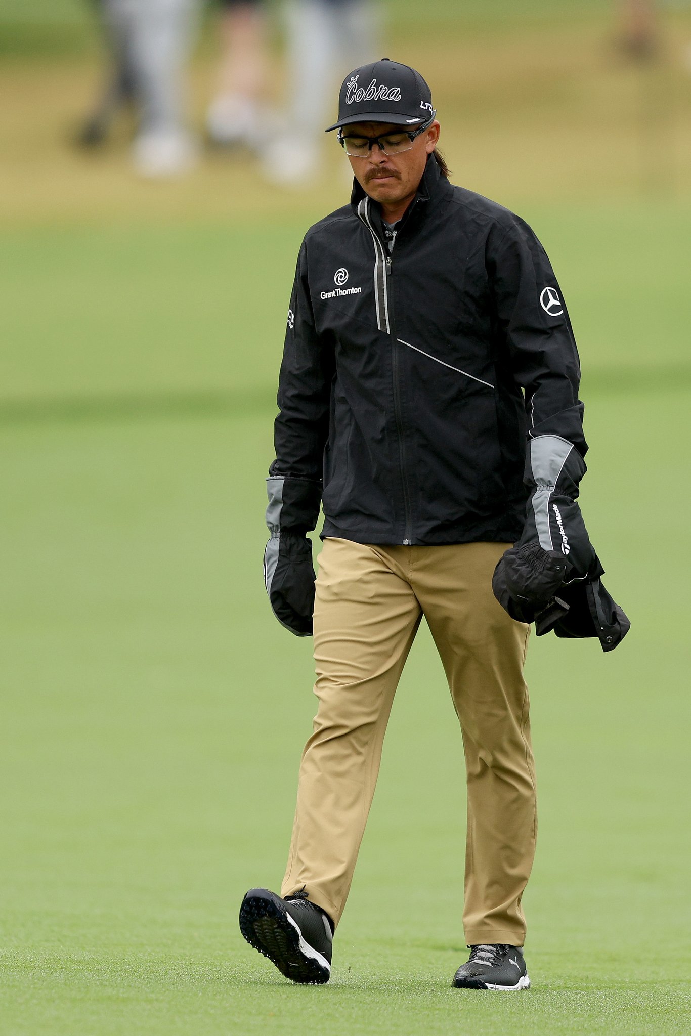 Kyle Porter on Twitter "What does this man do for a living? Wrong