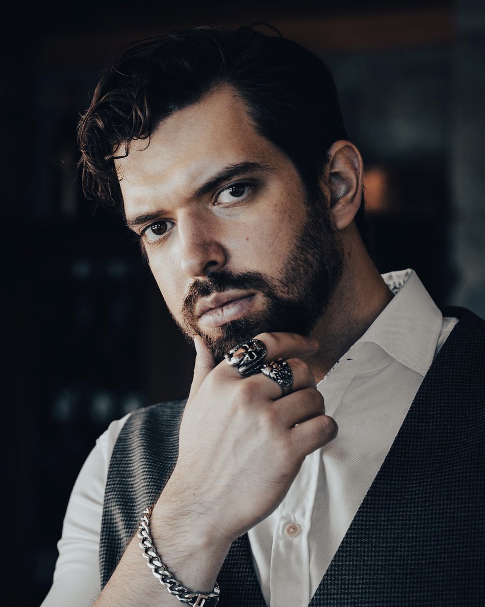 gracchusband's tweet photo. Thinking about when we should release the next song…🤔

#decisionsdecisions #thoughtful #newmusic #comingsoon https://t.co/W4FuHyrv78