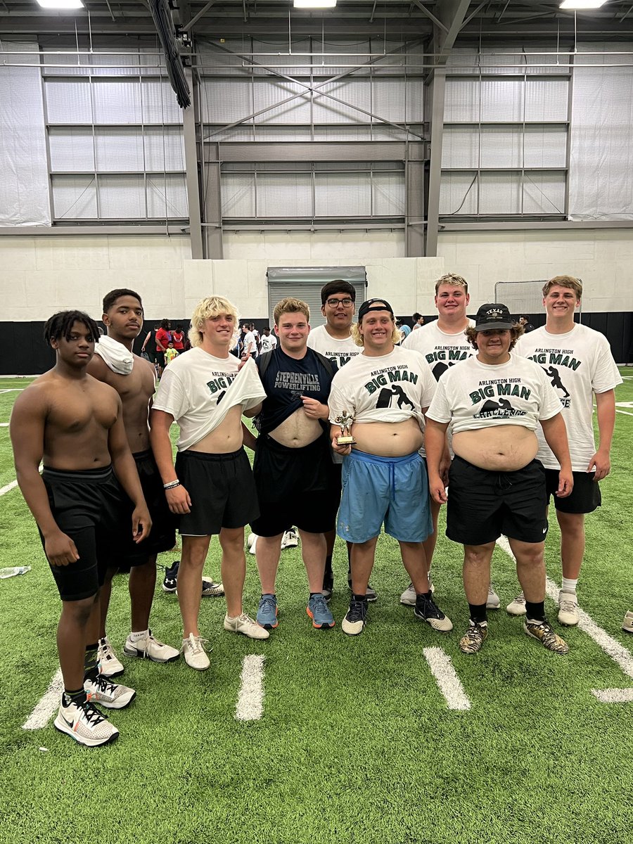 SvilleYJFB's tweet photo. Arlington lineman challenge Team Champions! 1st place 🥇 #WallDogs https://t.co/oInPxdRyh7