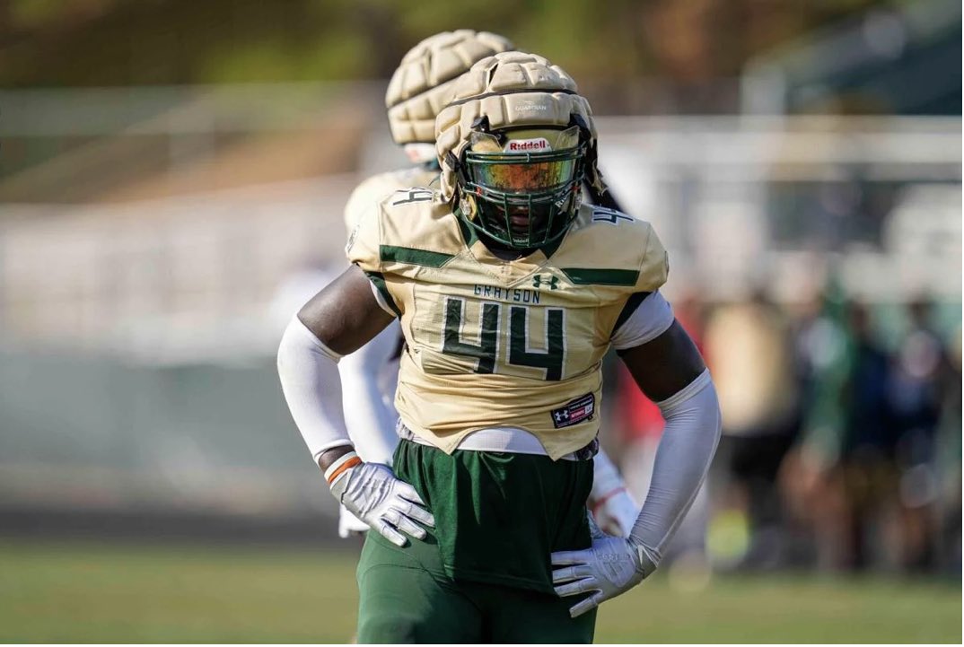 DarrenDMackMcK1's tweet photo. Great time at the green vs gold game!! @247Sports @Coach_FredM @grayson_fb @AlumGrayson @CarterRamsFB @Rivals @247recruiting #GREENK https://t.co/sDKsMoxM0x