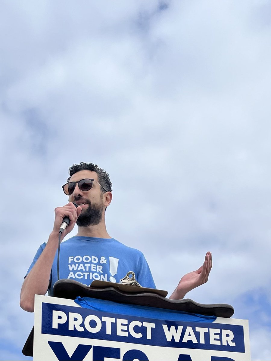 LastChance_CA's tweet image. “Instead of just complying with basic protections, Big Oil is using scare tactics to tell Ventura County voters that the entire energy market will spiral out of control just because one small county in CA is trying to hold them accountable.”
—@TomasM_Rebecchi #pollutergreed