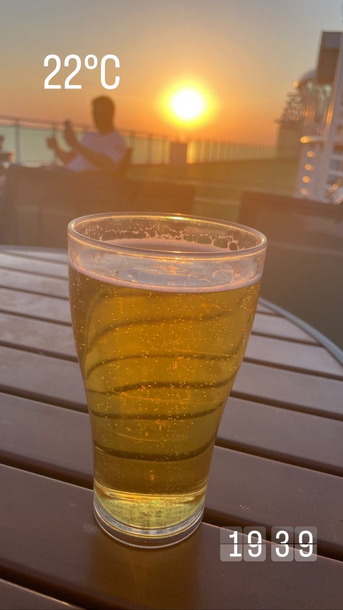 leebrownson's tweet photo. evenings onboard #Azura @pandocruises #ThisIsTheLife #sunset https://t.co/D978oNR01T