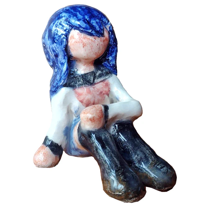 ceramic sayaka maizono sculpture..!!! #danganronpa i'm so happy she's finished ^_^^ 
