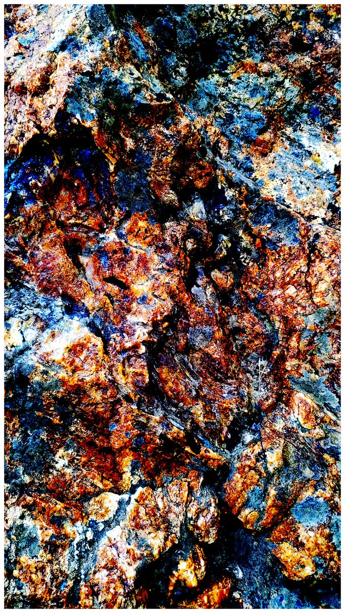 rayfire999's tweet photo. #NFTcollections 
"Entropical Bits" are 1/1 #NFTs Soulful photographs of Everyday life @opensea

"Gemstones" - 0.05 $ETH polygon

#NFTCommunity #NFTs #NFTartists #NFTlovers #OpenSeaNFT #newartist
#abstractartwork #abstractnftart #abstractart

https://t.co/3uuLLid5Gb https://t.co/YKlTjmrg6b