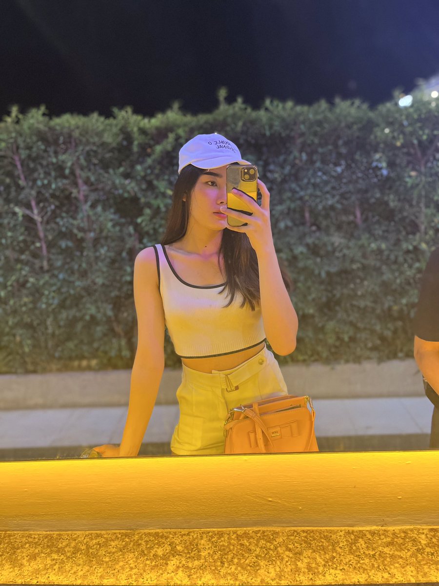 𝐻𝑎𝑝𝑝𝑦 𝐵𝑖𝑟𝑡ℎ 𝐷𝑎𝑦 𝑇𝑜 𝑀𝑒🎂
ขอบคุณตัวเองที่ผ่าน
เรื่องราวต่างๆในชีวิตมาได้ 
ขอให้ตัวเองมีความสุขในทุกๆวันของชีวิต 🎂🎉💕