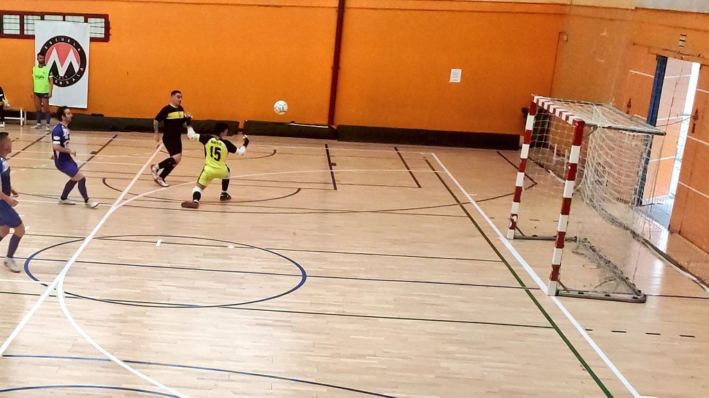 ⚽ GOL DE MEJORADA
⏱️ Minuto 11:55

<a href="/CdMejorada/">CdMejoradaOficial</a>    7️⃣
<a href="/torrejonsala/">Torrejón Sala</a>    4️⃣

Gol de Adrián