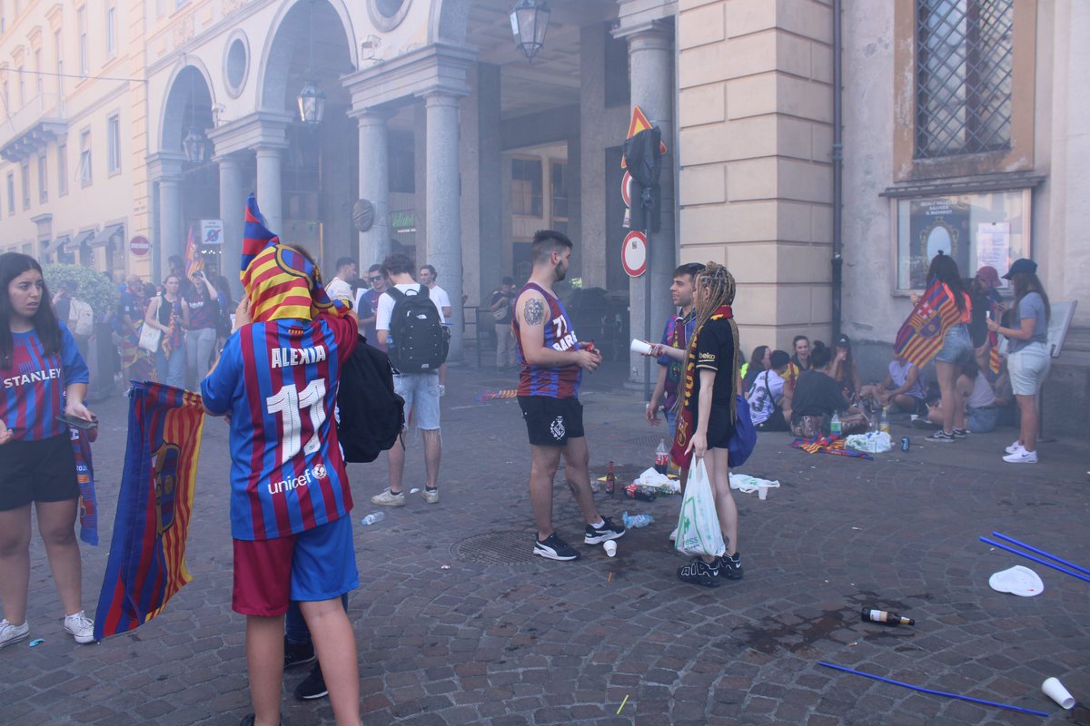 Un día de partit..💙❤️
<a href="/UWCL/">UEFA Women’s Champions League</a> #BarcaFemeni #BarçaLyon