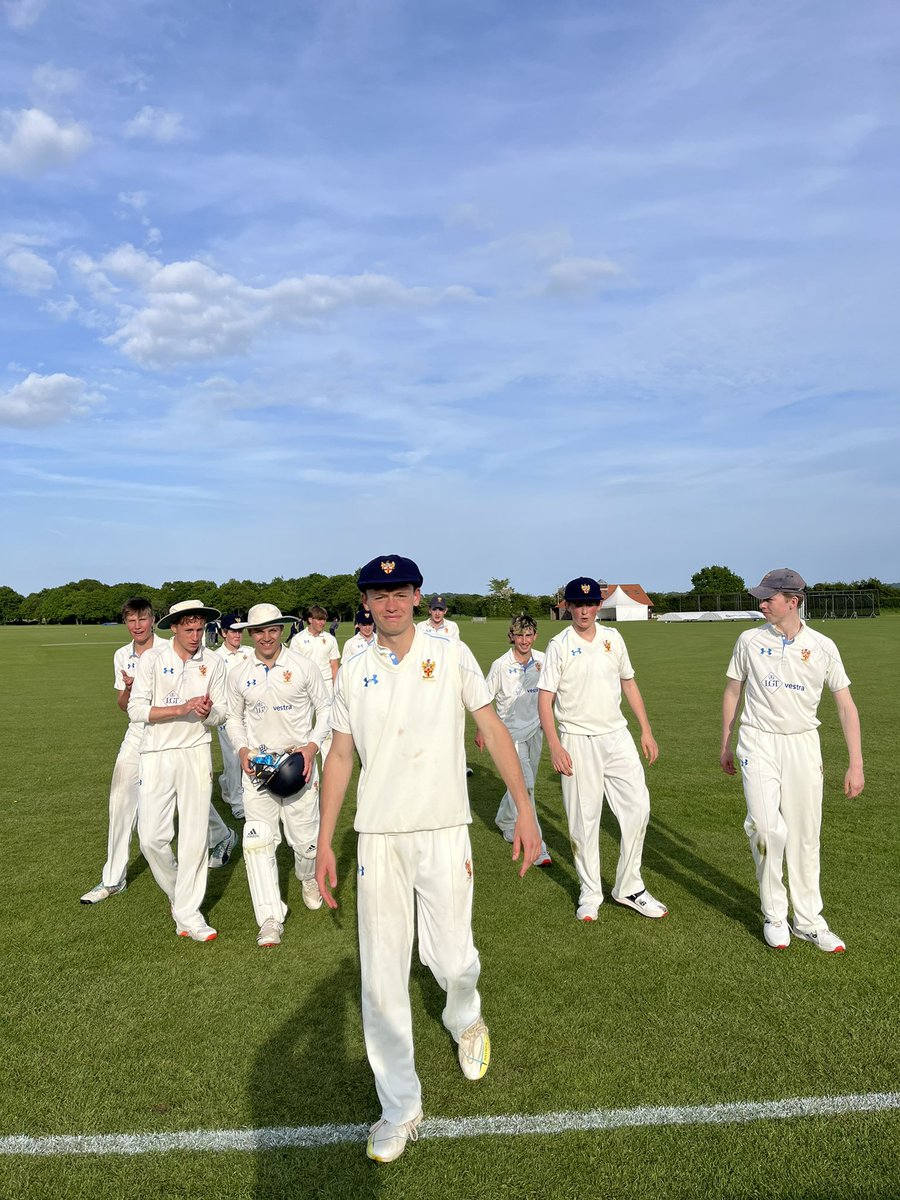 Congratulations to Harry G who took 5-25 for the 1st XI boys in the 50 run win against RHS #honoursboard