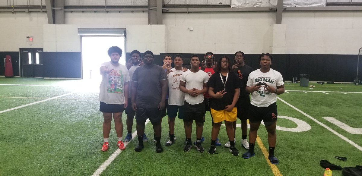 The_JonesonDeck's tweet photo. Great Job at the 2022 Arlington High Lineman Challenge placing 3rd in 6A. I enjoyed watching them compete! @williamsjl1 @Coachwright6480 @bowievolfb https://t.co/lsZfPIwfQa