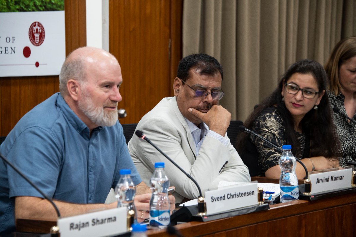 MamtaSharma_1's tweet photo. Very productive #Danish #Indian #workshop on @climatesmartplant protection @ICRISAT to discuss concrete ideas&strengthen #partership, trip down to #farmers fields, scouting #digitaltools framing roadmap #onecrophealth @UCPH_Research @JakobOerberg @KU_PLEN @ChSvend @arvind12211 https://t.co/VDxiveyghm