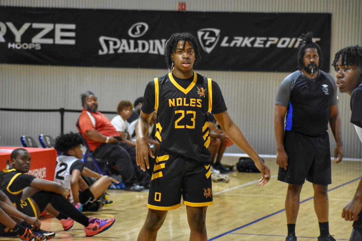 Georgia Seminoles 2023 guard Nick Dickey (<a href="/hoopermode/">Nick Dickey</a>) put in a good day of work today, averaging over 17 points per game in two wins. Solid size, always in attack mode, and a smooth finisher at the rim in the open floor.