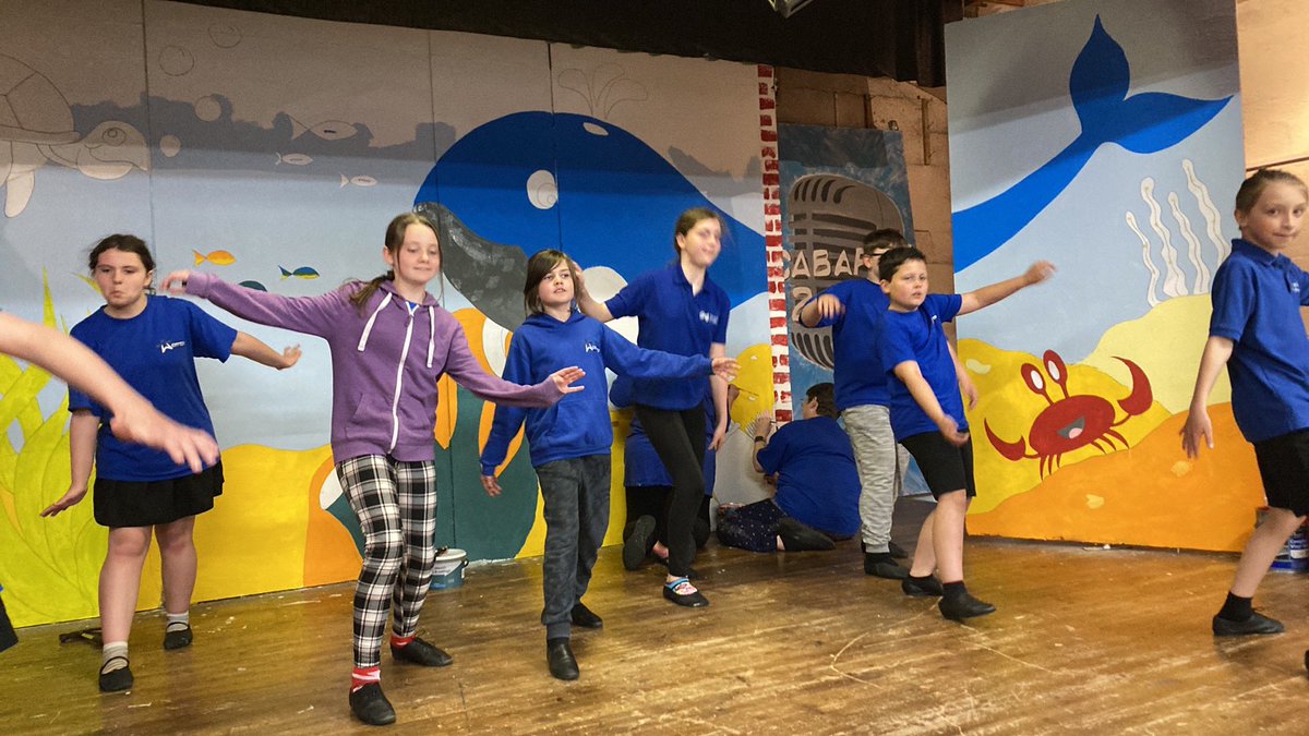 _WFproductions's tweet photo. 1 week to go!!!
Rehearsals are nearly over and the set is looking amazing! Donβt miss out, get your tickets now!
https://t.co/Q4EdQqjCTU
#findingtheperformerineveryone #southampton #oceancommotion π‘π¬π ππ https://t.co/ZQnzWsTre8