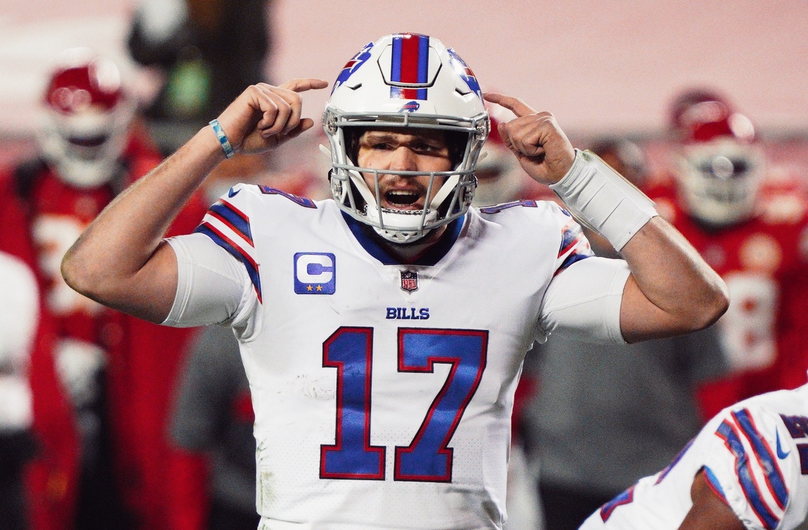 Happy 26th birthday to Josh Allen!

Since 2020, Allen (92.6) is PFF’s third highest graded QB🔥