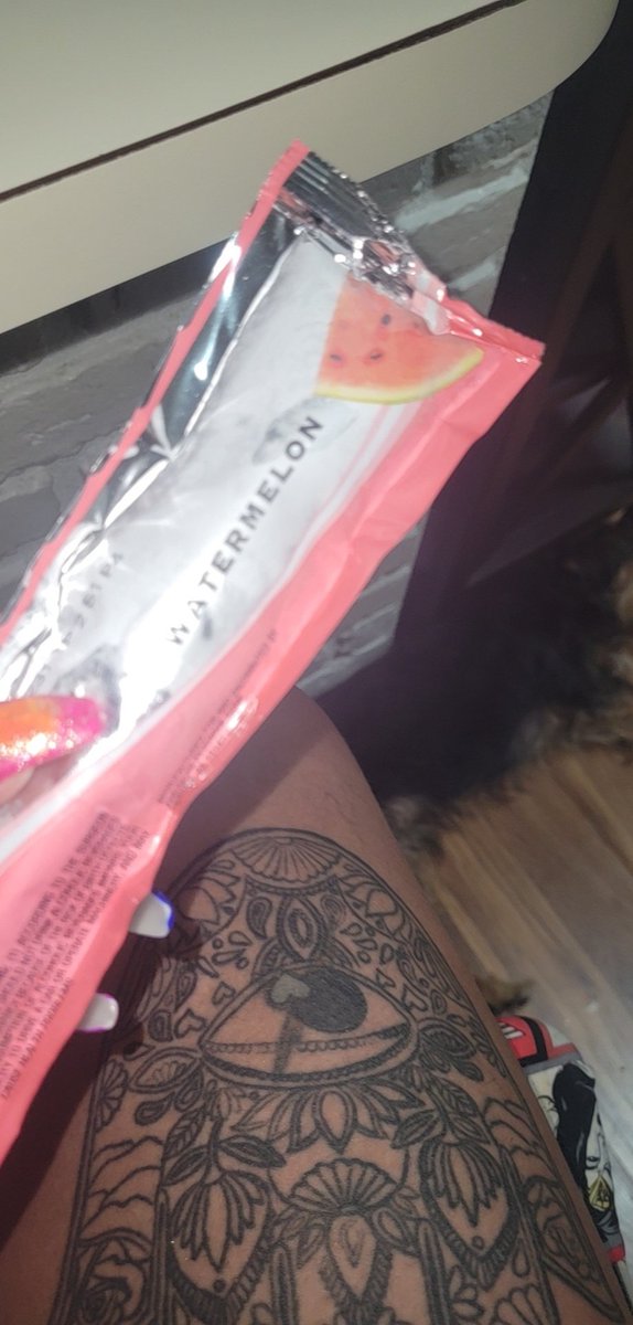 PINKIAM's tweet photo. I mean it is hot and I went work. 😔😮💨 Yeah it's hittin the way it should. #poptails https://t.co/28K4vsAoOd