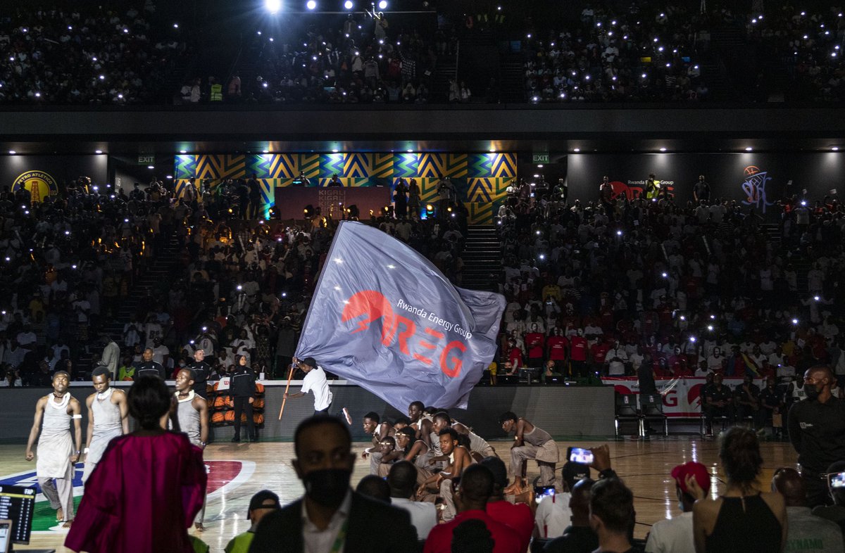 UrugwiroVillage's tweet photo. President Kagame is now attending the second game of @theBAL Playoffs, opposing the Sahara Conference champions @regbbcofficial of Rwanda and Forces Armées et Police (FAP) Basketball Club of Cameroon. https://t.co/3sQjOMVzb4