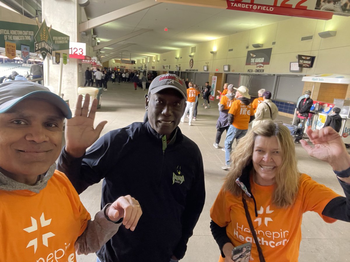 Hennepin Healthcare (@hennepinhc) on Twitter photo 🧡 We walked our hearts out at today’s <a href="/HeartAssocMN/">AmericanHeartAssocMN</a>’s #TCHeartWalk. Together we can protect the hearts we love that are the most vulnerable. 🧡 🧡 We walked our hearts out at today’s <a href="/HeartAssocMN/">AmericanHeartAssocMN</a>’s #TCHeartWalk. Together we can protect the hearts we love that are the most vulnerable. 🧡