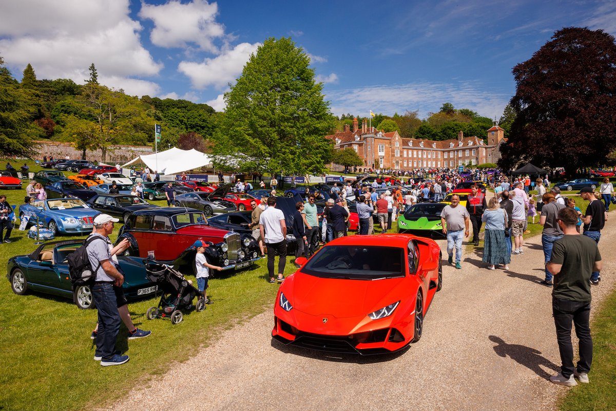 Are you already at Stonor Park for Supercars &amp; Classics Weekend? Make sure to tag us in all of your fabulous pictures over the weekend 📸  We can't wait to see all of the fun you'll have!

Join us today, with tickets still available on the gate 🎟