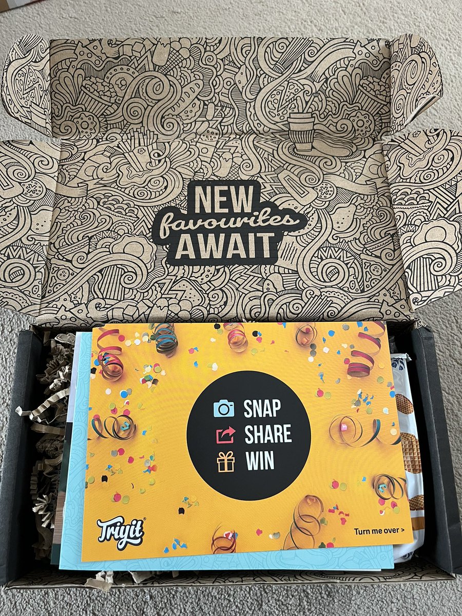 LucyH63's tweet photo. Another lovely #teamtryit box with lots of goodies to try!
@CoronaTropical_ @FULFIL_Nutrition @mothdrinks @DaelmansUS @gGeoWatkins @tryituk 😋👏🏻 https://t.co/tFQU9xOyOX