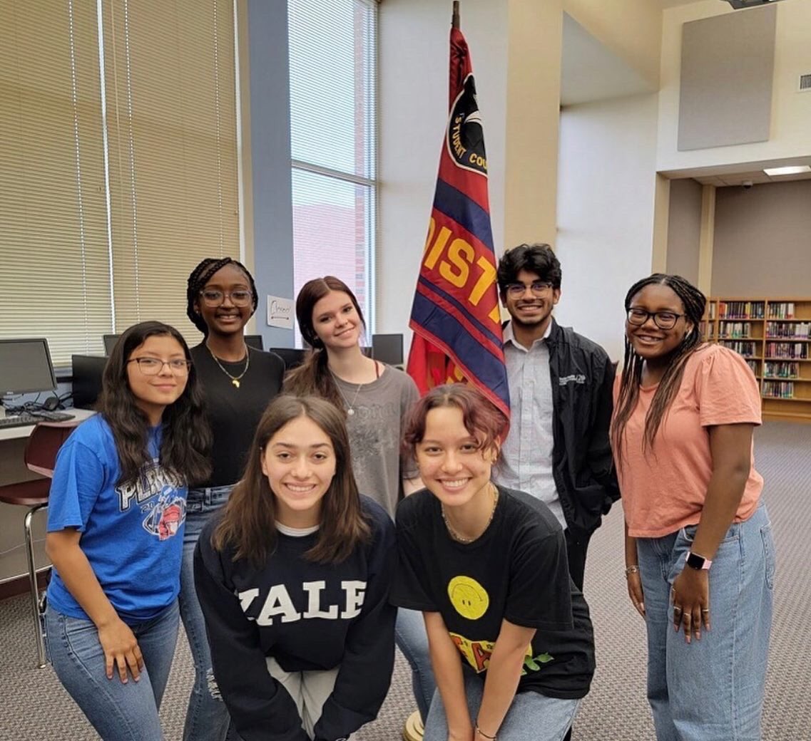 Red Oak High School Student Council tweet media