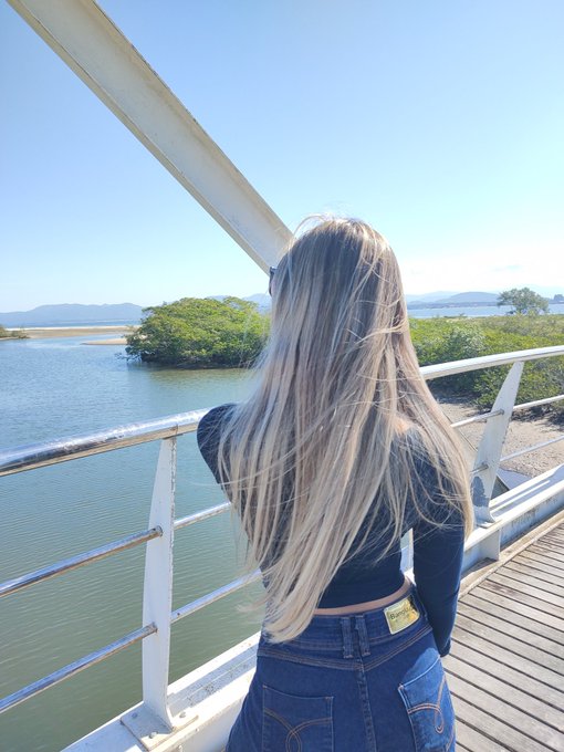 Dia de passeio ⛱️ https://t.co/lK8mxZUKl2<a href="/tag/sextou"class="tags"><span>#sextou</span></a>