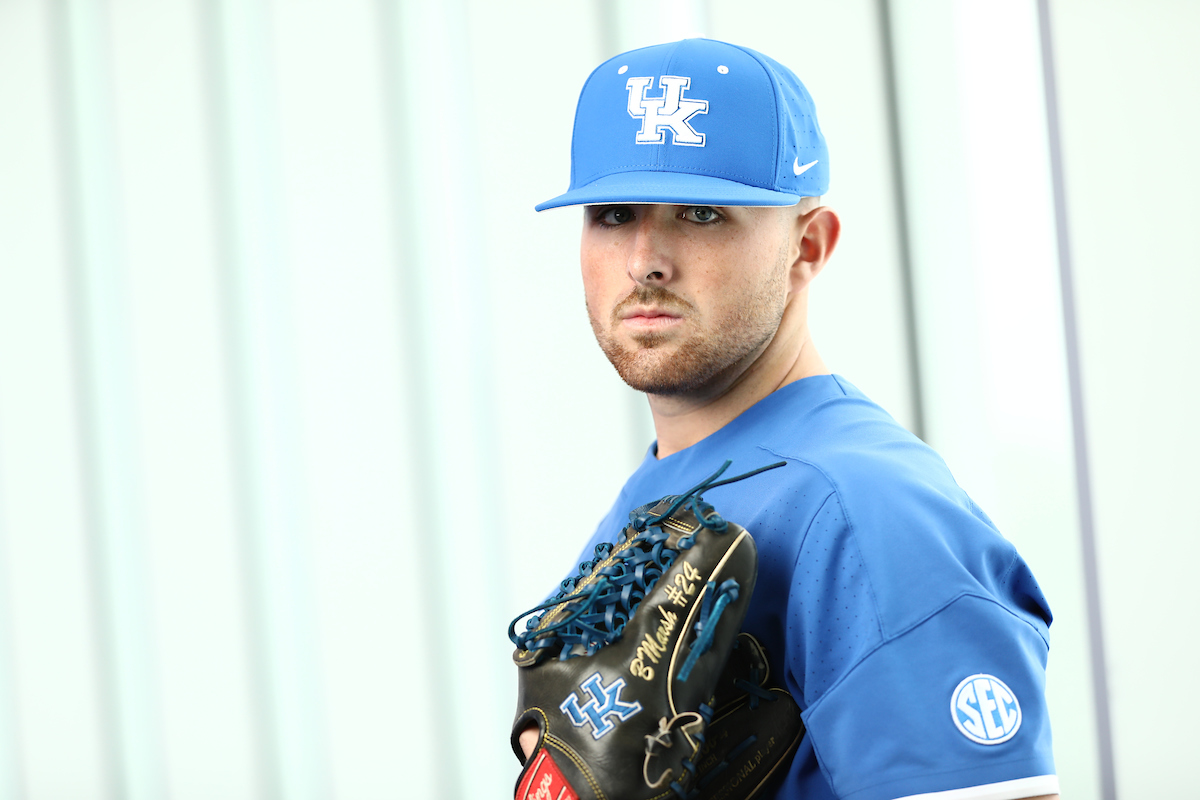 UKBaseball's tweet photo. Welcome back to the ballpark, @CollettTj, @Ryanshinn12, @coltyn_kessler, @BMarsh24_ and @TripLockhart! https://t.co/6cOCplPnVl