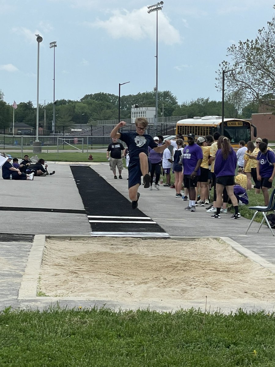 Emily Hartman tweet media