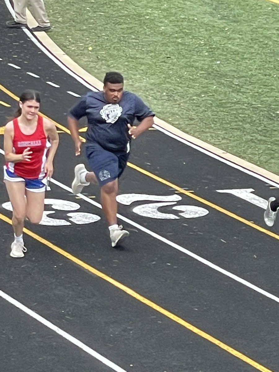 Emily Hartman tweet media