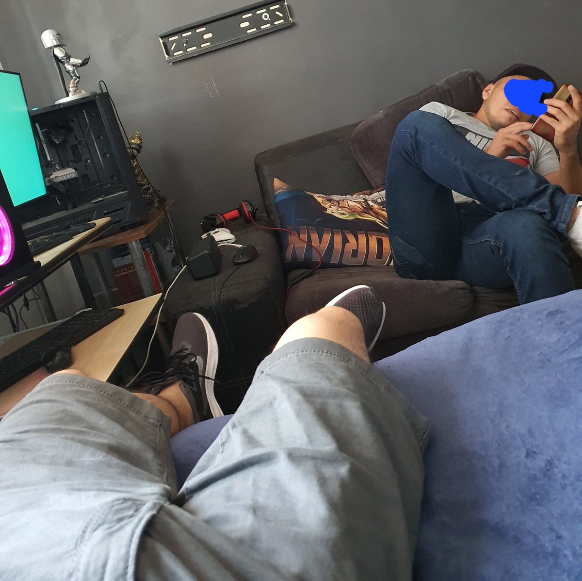 danysanniko's tweet photo. Alguna pareja swinger bi para hoy? Mi amigo hetero yo andamos cachondos. #swingermty #bimty #cornudomty @KachondiuxMty https://t.co/wnuSeR2G7z