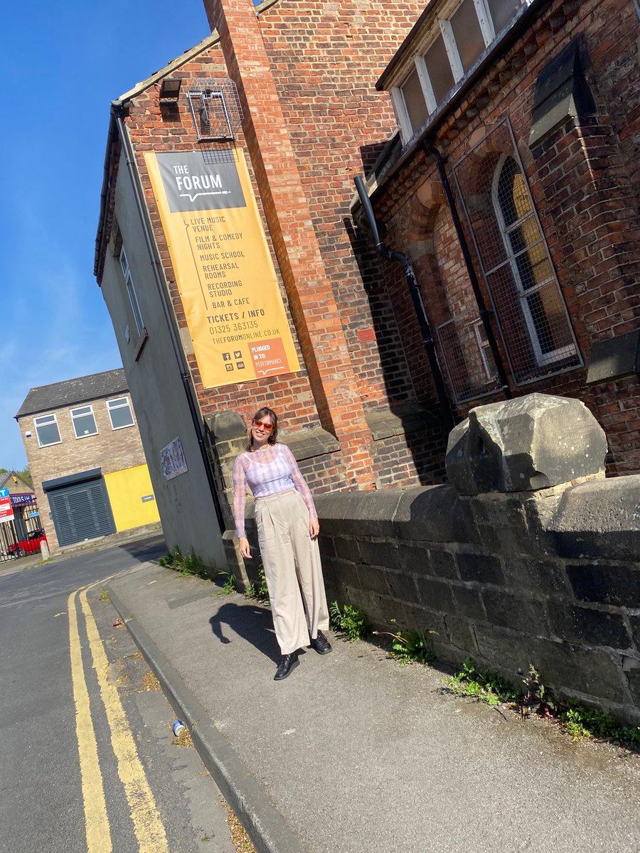 Rianne Kate Thompson (@rianne_thompson) on Twitter photo Tonight it’s my last <a href="/bbcintroducing/">BBC Music Introducing</a> tees show and I’m looking back on the past five and a half years !!
Huge playlist ft as many Teesside artists as I can fit in to 120 minutes ❤️🔥
I’m here in the studio, join me live from 8pm xx
🎧: bbc.co.uk/programmes/p0c… Tonight it’s my last <a href="/bbcintroducing/">BBC Music Introducing</a> tees show and I’m looking back on the past five and a half years !!
Huge playlist ft as many Teesside artists as I can fit in to 120 minutes ❤️🔥
I’m here in the studio, join me live from 8pm xx
🎧: bbc.co.uk/programmes/p0c…