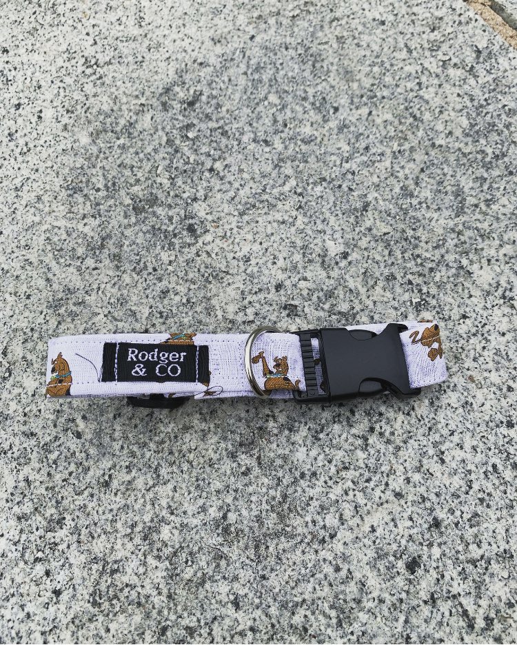 TheJakeyB_TW's tweet photo. This months business adventure has been making dog collars 🤣 🐶 🦴 https://t.co/eCyzKY4gzx