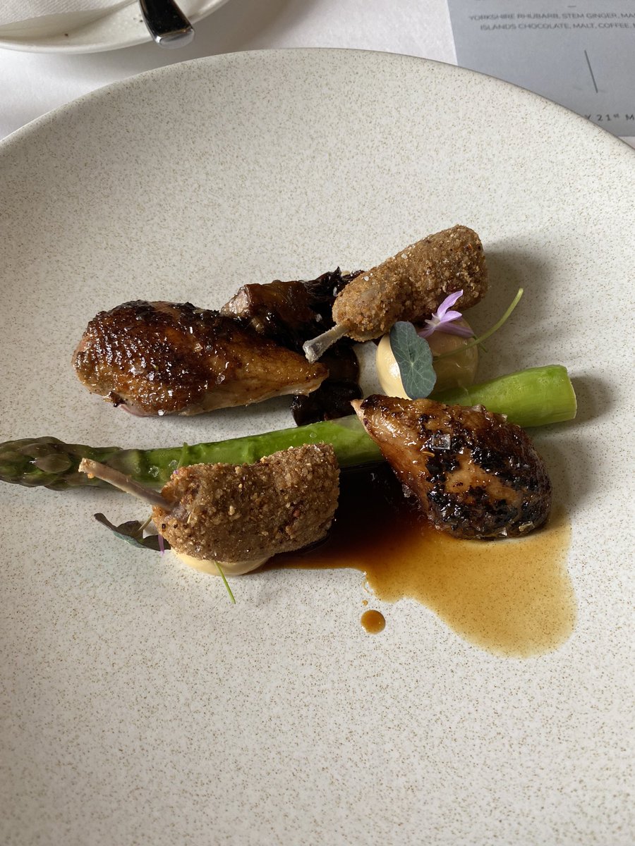 Gail_Howe's tweet photo. Splashing out with uni friends and daughters today @TheBerkeley #MarcusWareing #PrivateDining #EmptyBankAccount https://t.co/tdF97sb5Ox