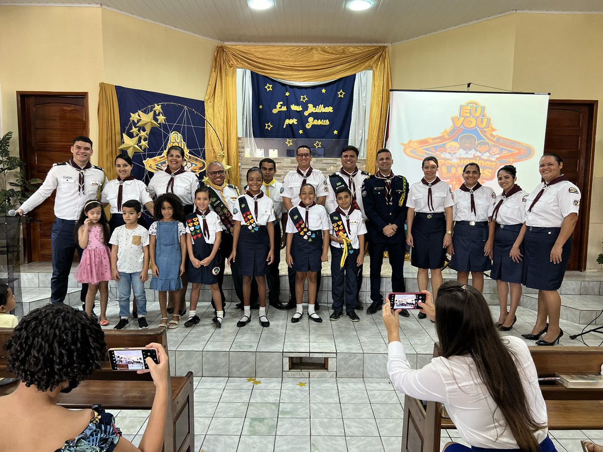#ManhãAbençoada em Campestre 

Admissão de lenço do Clube Herdeiros da Luz e Batismo com a presença do nosso Líder de AVT da UNeB, Pr. Diego Barros. 

_Hoje, temos 62 Clubes em nosso Estado e sonhamos com cada igreja Clube._