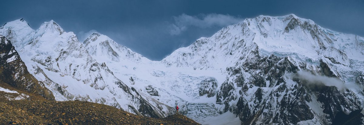 p_poshan's tweet photo. Men and the Mountains, 

Scale yourself against the amplitude of mother nature's mystic creations. It evokes the verity that how tiny we beings really are! 

#kushalphotos #menandmountains #himalaya #himlung #nimjung #himjung #gyajikang #travel #trek #mountaineering #adventure https://t.co/Yelge61urU