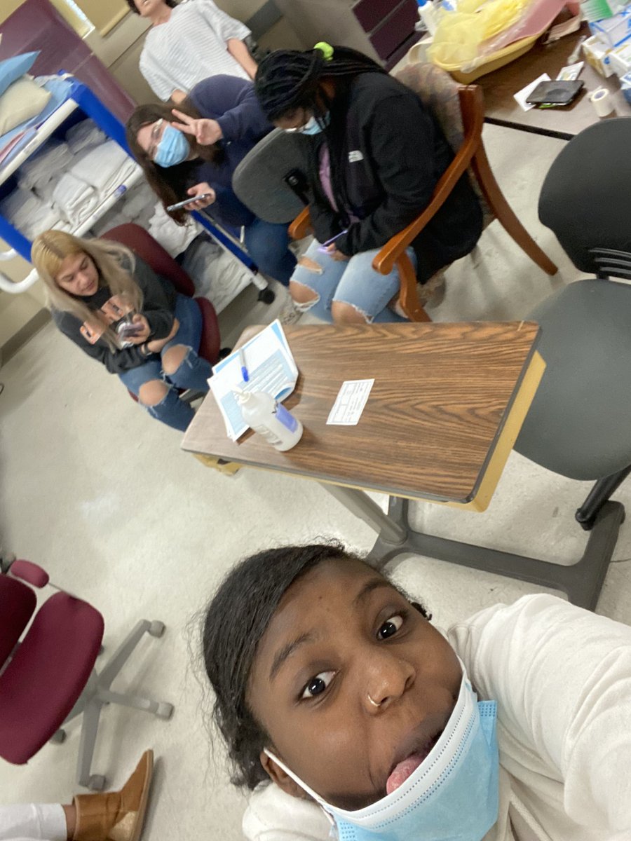 GibbsNursingEd's tweet photo. 📣 📣All seven of the students from Fulton High School’s Nursing Ed Class of 2022 are now Certified Nursing Assistants!! 100% pass rate! 🎉 👏🏼👏🏼
It’s been one amazing year at 2509 North Broadway!  Entering to learn, and going forth to serve! ❤️ https://t.co/M2bFD1mX9I
